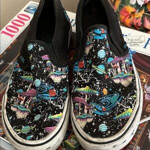 Vans Cosmic Galaxy Mushroom Skate Shoes Size 6.5 Women 5 Men